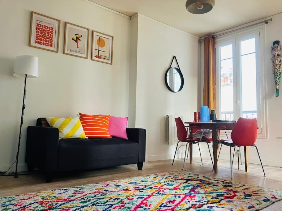 The Artist'S Apartment Near The Metro Saint-Denis  Exterior photo